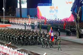 Đoàn đại biểu cấp cao Lào, Campuchia dự Lễ kỷ niệm 50 năm giải phóng miền Nam