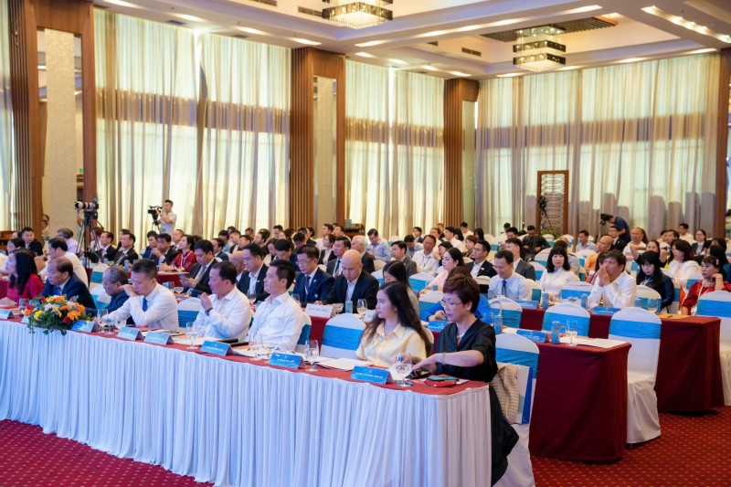 Kiều bào phân phối thành công hàng Việt ra thế giới