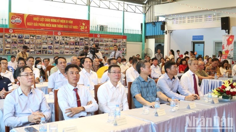 Long trọng kỷ niệm 50 năm Ngày Giải phóng miền nam, thống nhất đất nước tại Phnom Penh, Campuchia