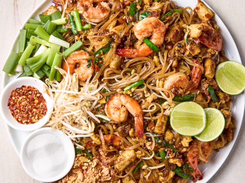 Gợi ý 10 món ăn ngon nên thử khi đi du lịch Thái Lan