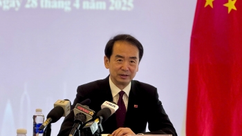 giao luu nhan van la dong luc thuc day quan he viet trung phat trien ben vung