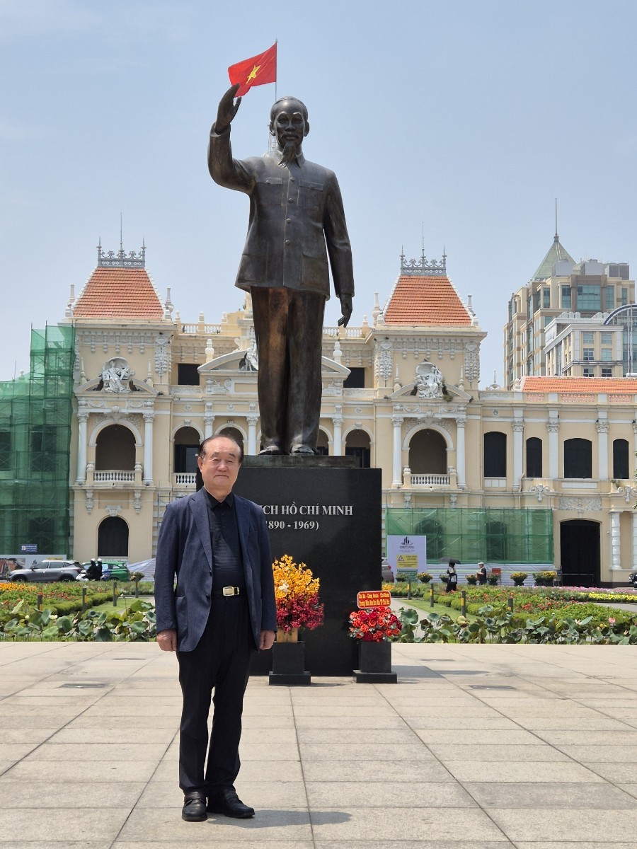 Giáo sư, Tiến sĩ Ahn Kyong-Hwan (Hàn Quốc): Người Việt Nam tự tin rằng “Tôi có thể làm được”