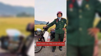 video nguoi truyen cam hung ve tinh yeu nuoc