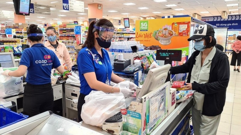 Đẩy mạnh tiêu dùng nội địa để đạt mục tiêu tăng trưởng 8%