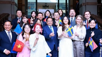thu tuong viet nam mai mai la nguoi ban chung thuy dong hanh cung thuy dien
