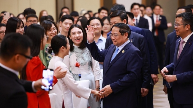 "Người Việt tại Trung Quốc phát huy tinh thần tự lực, tự cường, tự hào dân tộc"