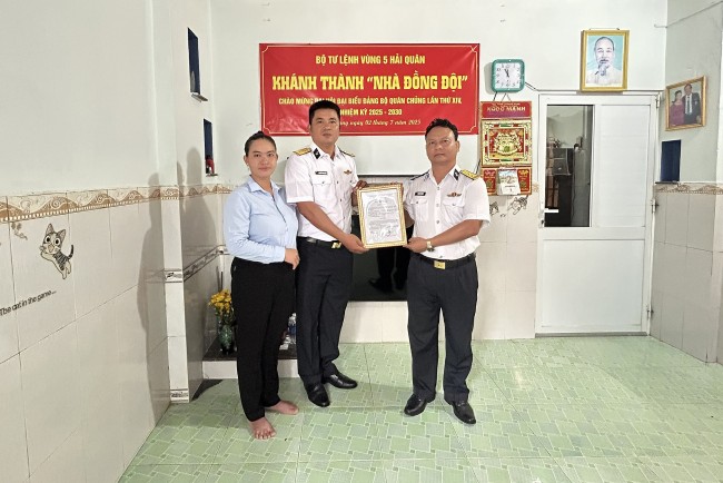 An Giang: Bàn giao “Nhà đồng đội” cho quân nhân có hoàn cảnh khó khăn