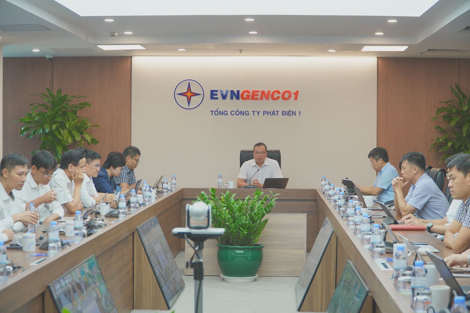 Hội nghị sơ kết 6 tháng đầu năm và triển khai nhiệm vụ các tháng cuối năm 2025 của EVNGENCO1