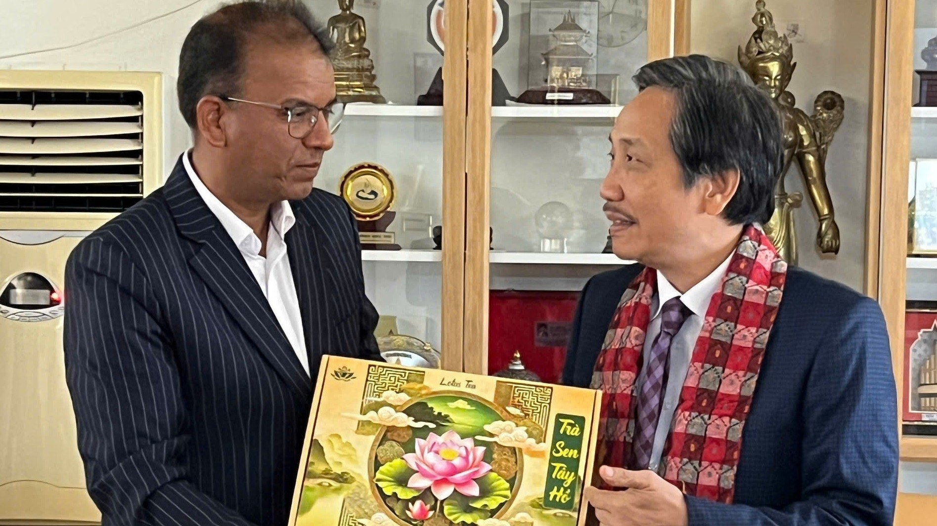 Thống nhất tổ chức chuỗi hoạt động kỷ niệm 50 năm quan hệ ngoại giao Việt Nam - Nepal tại Hà Nội