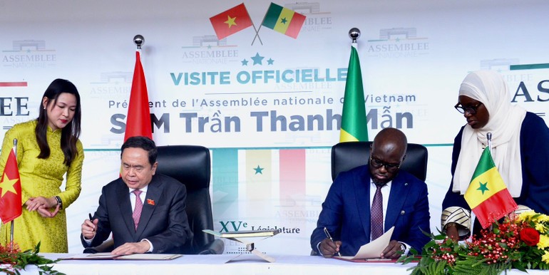 Quốc hội Việt Nam và Quốc hội Senegal thúc đẩy phát triển quan hệ hợp tác trên nhiều lĩnh vực