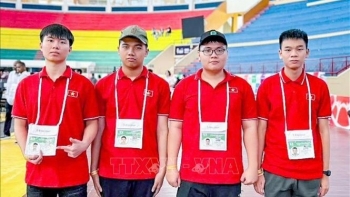 bon hoc sinh viet nam gianh huy chuong tai olympic tin hoc quoc te 2025
