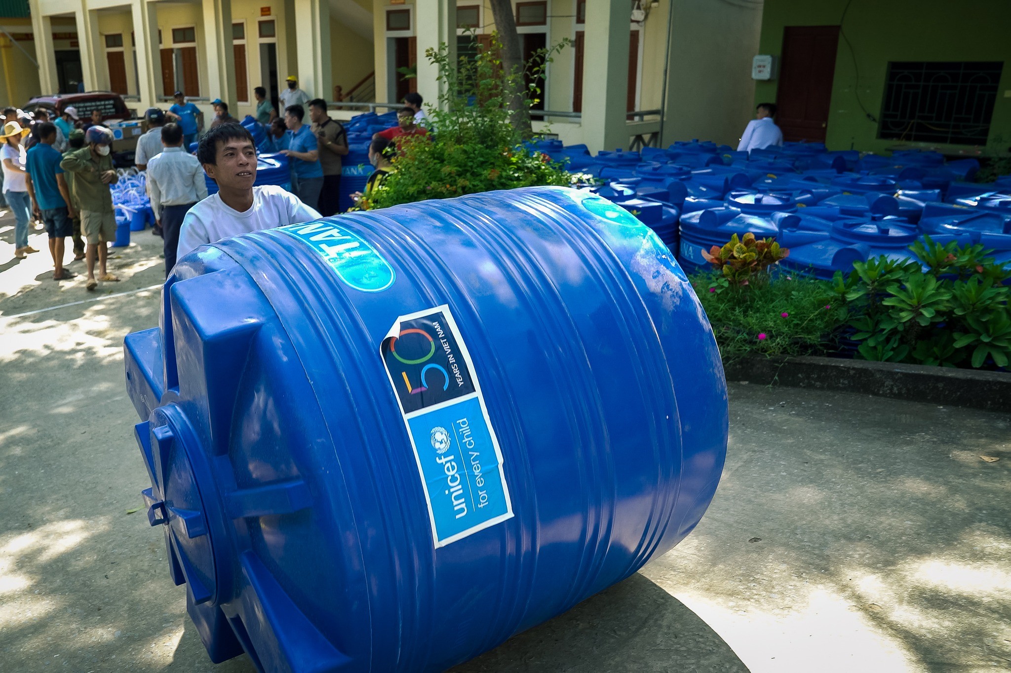 UNICEF hỗ trợ khẩn cấp người dân vùng lũ Điện Biên, Sơn La, Nghệ An