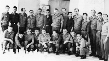 botz laszlo si quan hungary va su menh quoc te tai viet nam