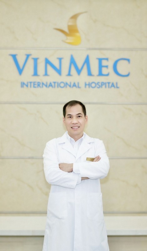 “Bàn tay vàng” hai thập kỷ chinh phục kỹ thuật phẫu thuật nội soi phức tạp gia nhập Vinmec Hạ Long