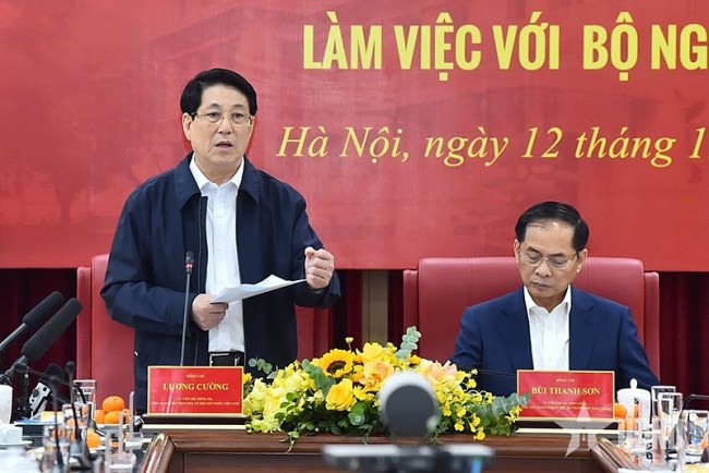 Bài viết của Chủ tịch nước: Ngoại giao Việt Nam - 80 năm xây dựng, trưởng thành cùng đất nước