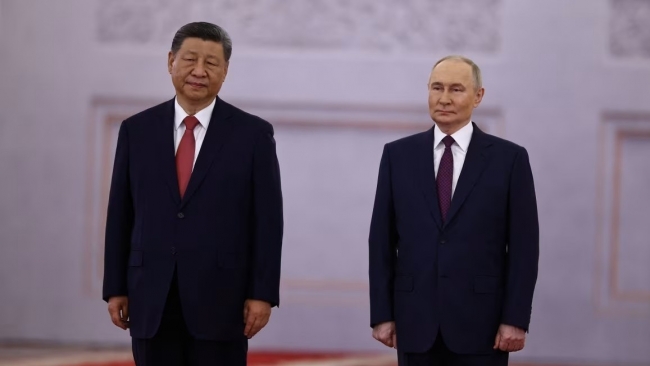 Tin quốc tế ngày 25/8: Tổng thống Putin công du Trung Quốc; Israel tấn công ngoại ô Gaza