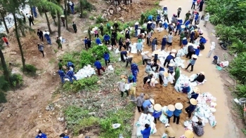 bao so 5 cap 14 giat cap 17 ap sat nghe an ha tinh bao ve tinh mang nhan dan la tren het