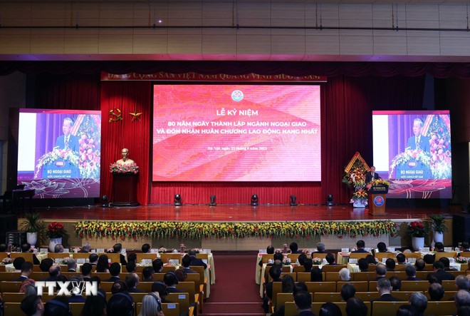 Tổng Bí thư Tô Lâm: Ngoại giao Việt Nam tiên phong kết nối hợp tác