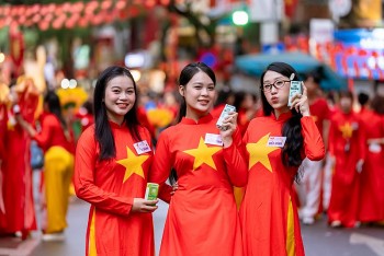 Vinamilk hoà nhịp cùng triệu trái tim mừng 80 năm Quốc khánh