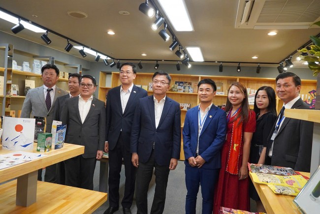 Ra mắt trung tâm xúc tiến quảng bá hàng Việt Nam tại Osaka (Nhật Bản)
