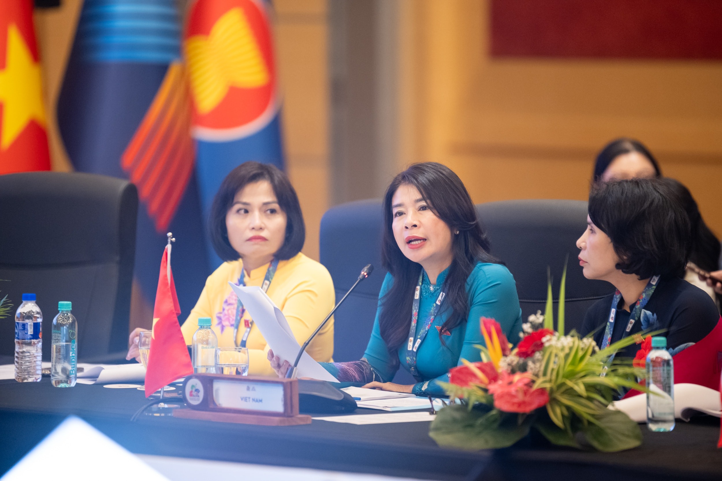 Phó Chủ nhiệm VPQH Lê Thu Hà và Đoàn Việt Nam dự WAIPA - Ảnh: Phạm Thắng