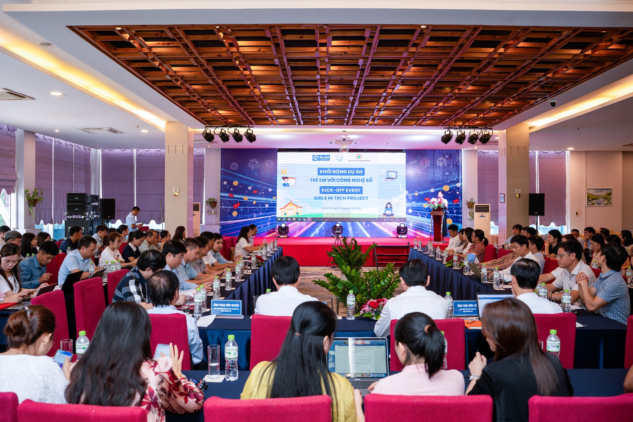 Nâng cao năng lực công nghệ số cho 3.100 học sinh ở Quảng Trị