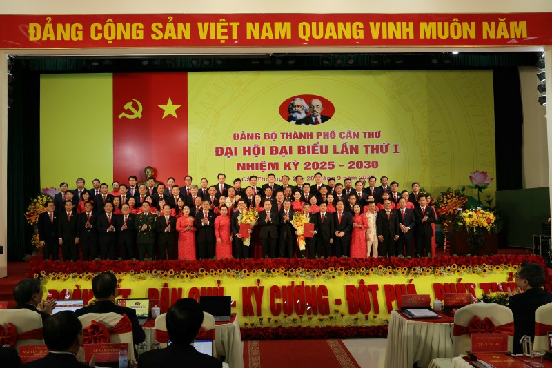 Đại hội Đảng bộ Cần Thơ là “sự khởi đầu đầy kỳ vọng của tư duy lãnh đạo mới” Đại hội Đảng bộ Cần Thơ là “sự khởi đầu đầy kỳ vọng của tư duy lãnh đạo mới”