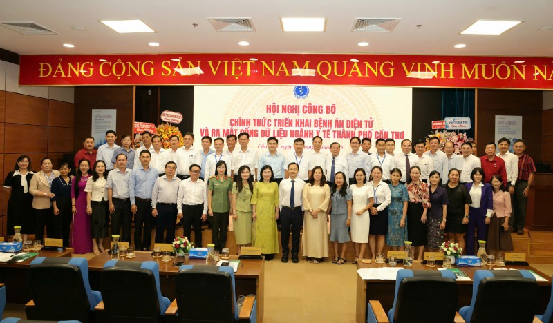 Cần Thơ chính thức triển khai Bệnh án điện tử, hướng tới “bệnh viện thông minh” Cần Thơ chính thức triển khai Bệnh án điện tử, hướng tới “bệnh viện thông minh”
