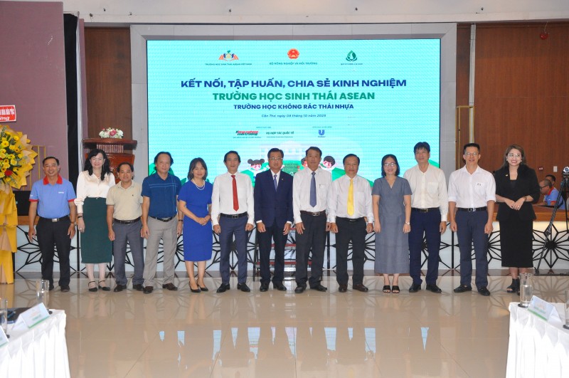 Cần Thơ: Lan tỏa mô hình “Trường học sinh thái ASEAN - Trường học không rác thải nhựa”