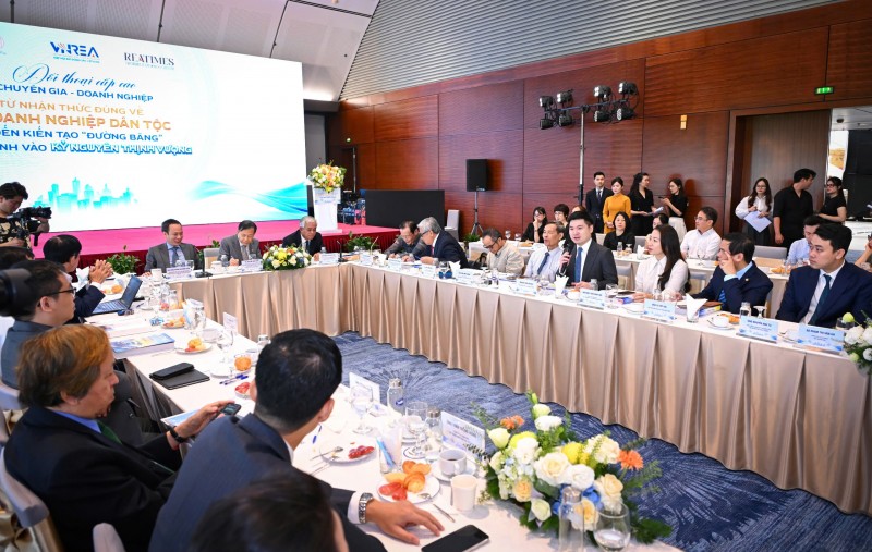 Phó Chủ tịch HĐQT T&T Group Đỗ Vinh Quang phát biểu tại sự kiện.