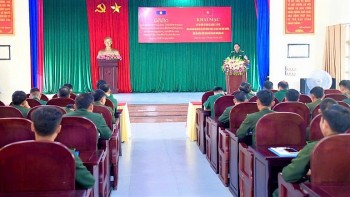 tap huan cong tac quan ly bao ve bien gioi cho 40 can bo bien phong lao