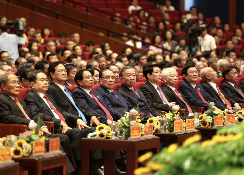 Các đồng chí lãnh đạo, nguyên lãnh đạo Đảng, Nhà nước dự Đại hội. (Ảnh: T.L) Các đồng chí lãnh đạo, nguyên lãnh đạo Đảng, Nhà nước dự Đại hội. (Ảnh: T.L)