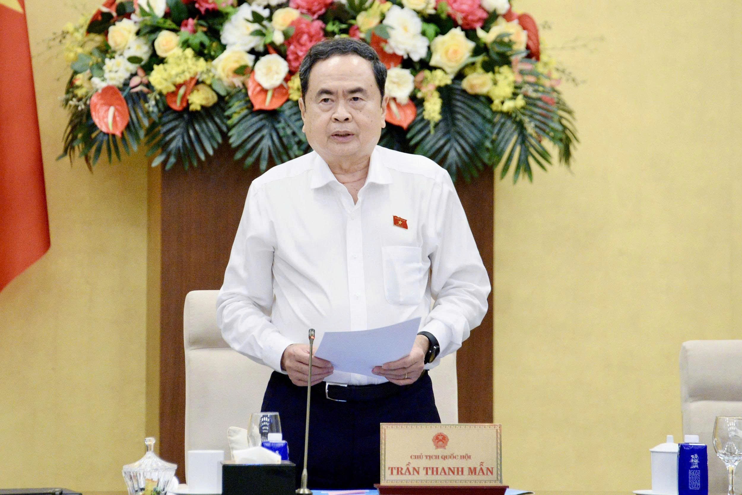 Chủ tịch Quốc hội Trần Thanh Mẫn phát biểu tại Phiên họp thứ 50 của Ủy ban Thường vụ Quốc hội. (Ảnh: quochoi.vn) Chủ tịch Quốc hội Trần Thanh Mẫn phát biểu tại Phiên họp thứ 50 của Ủy ban Thường vụ Quốc hội. (Ảnh: quochoi.vn)