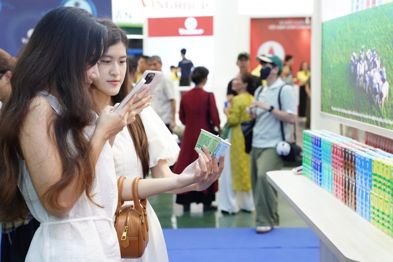 Đổi mới cách tiếp cận với Gen Z là cách Vinamilk duy trì sức hút trong bối cảnh chuyển đổi giữa các thế hệ người tiêu dùng (Ảnh: Minh Anh).