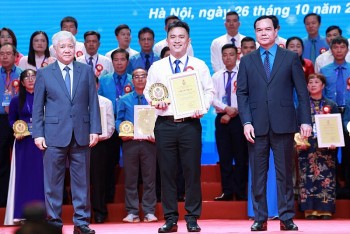 Thi đua yêu nước - Động lực đổi mới sáng tạo của giai cấp công nhân Việt Nam