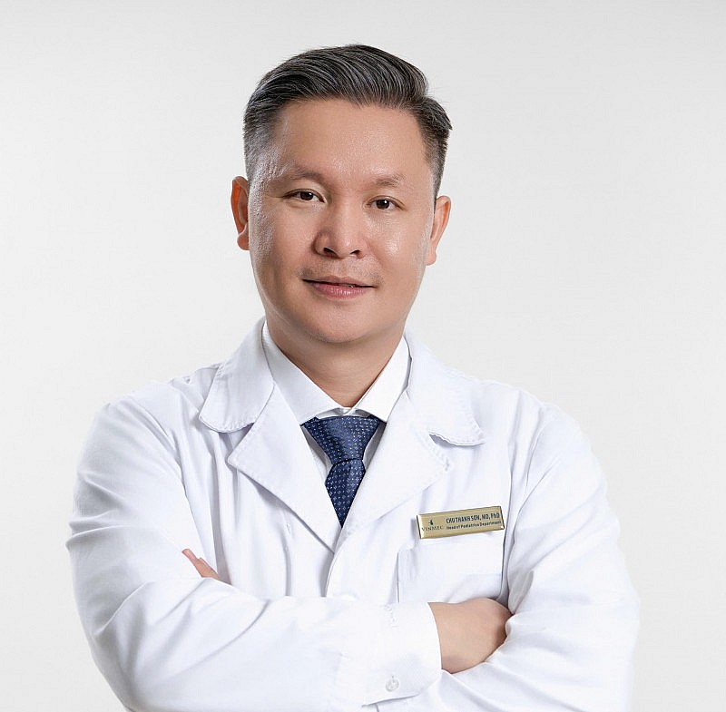 Bé trai 8 tháng tuổi hồi sinh thần kỳ nhờ trái tim nhân tạo ECMO