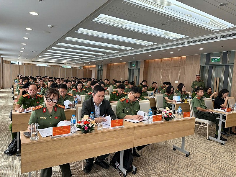 5 nhóm nhiệm vụ trọng tâm nhằm triển khai thực hiện các khuyến nghị UPR chu kỳ IV 5 nhóm nhiệm vụ trọng tâm nhằm triển khai thực hiện các khuyến nghị UPR chu kỳ IV