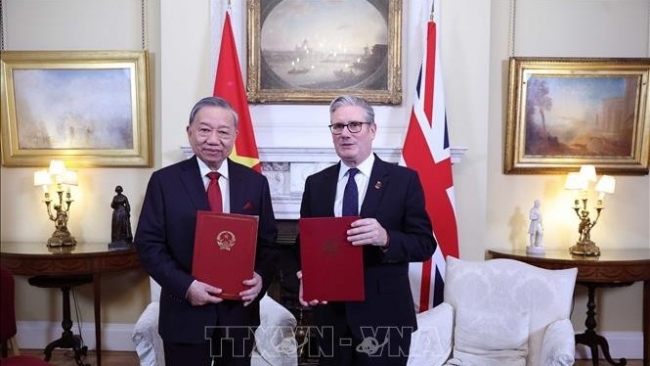 Tuyên bố chung về việc nâng cấp quan hệ Việt Nam - Anh lên Đối tác Chiến lược toàn diện