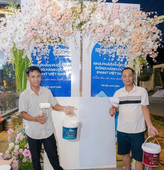 ipaint cua tan a dai thanh mo rong thi truong son cao cap tai ha noi