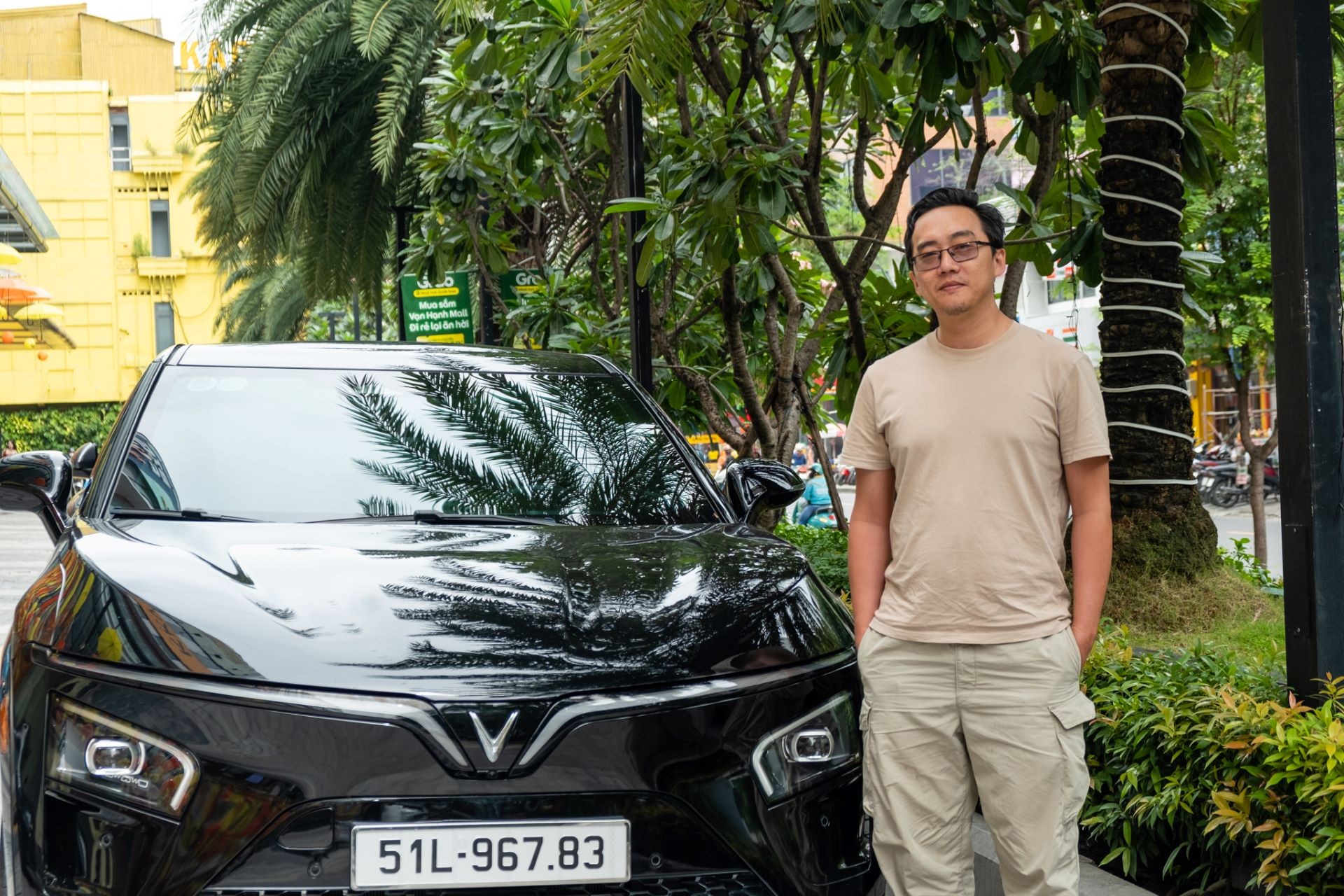 Anh Đào Chí Vinh (TP.HCM) thích cảm giác lái êm ái, mạnh mẽ của VF 7