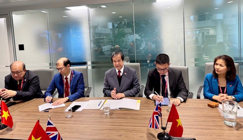 Thúc đẩy hợp tác giáo dục giữa Việt Nam – Vương quốc Anh Thúc đẩy hợp tác giáo dục giữa Việt Nam – Vương quốc Anh