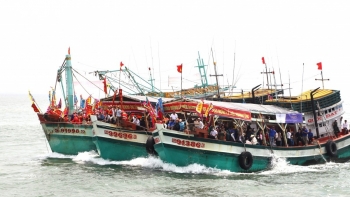 khac phuc the vang iuu nhieu dia phuong dat 100 tau ca lap dat thiet bi giam sat hanh trinh