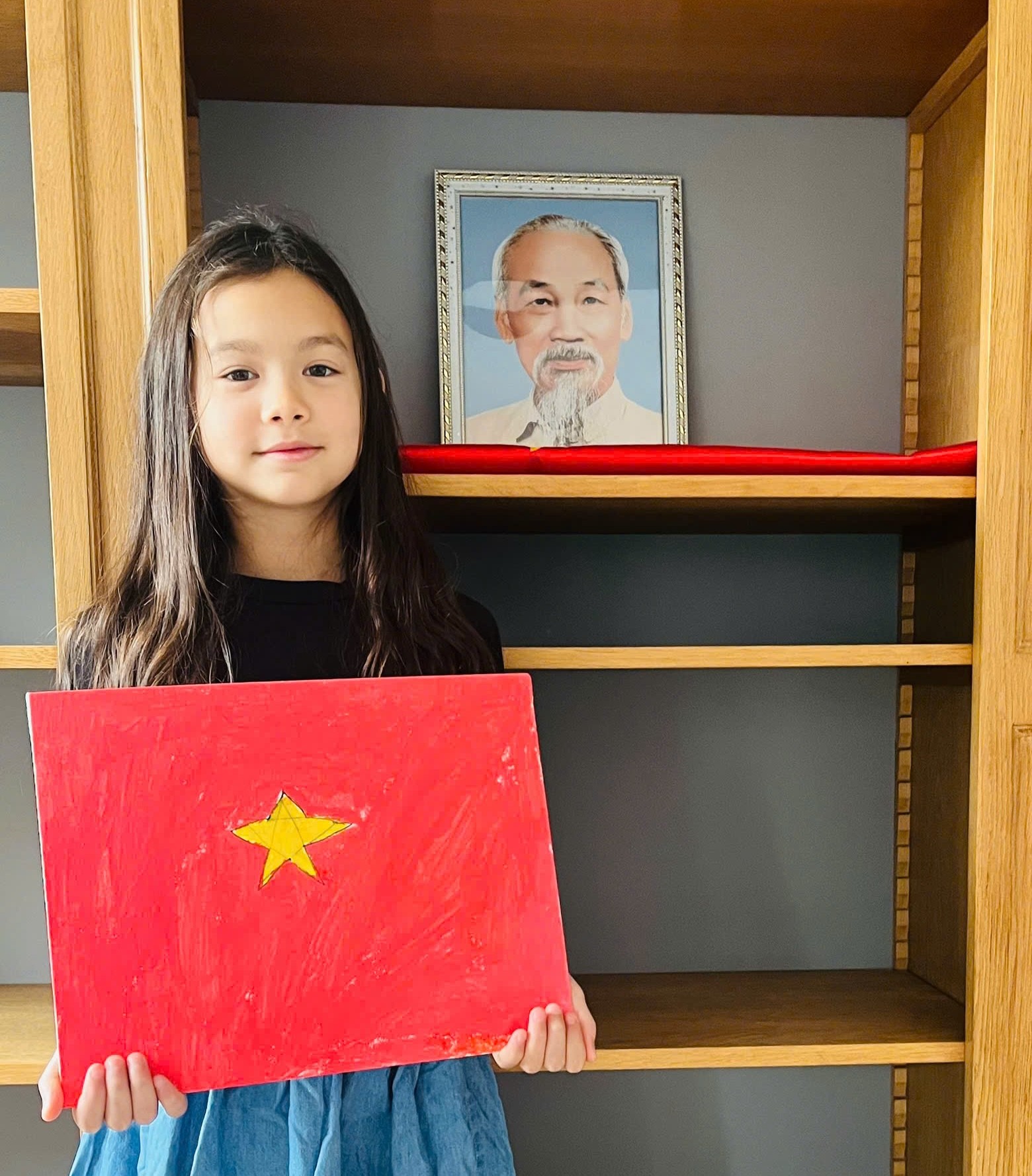 Từ Chartres (Pháp) dạy con nói tiếng quê nhà