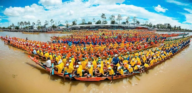 61 đội tranh tài tại Giải đua ghe Ngo - Lễ hội Óoc Om Bóc thành phố Cần Thơ năm 2025