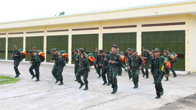 Ứng phó bão số 13: Di dời dân khỏi vùng nguy hiểm trước 19h ngày 06/11