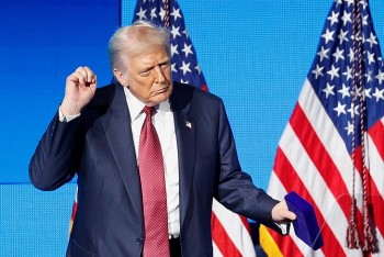 tin quoc te ngay 0711 my thu hoi khoang 80000 thi thuc singapore ap dung phat danh roi toi pham lua dao truc tuyen