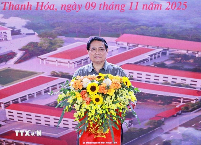 Thủ tướng: Bảo đảm đưa các ngôi trường nội trú mới ở biên giới khai thác hiệu quả