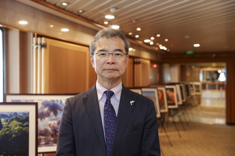 Ông Yoshioka Tatsuya, Đồng sáng lập và Giám đốc điều hành của Tổ chức Tàu Hòa bình (Peace Boat): Ông Yoshioka Tatsuya, Đồng sáng lập và Giám đốc điều hành của Tổ chức Tàu Hòa bình (Peace Boat):