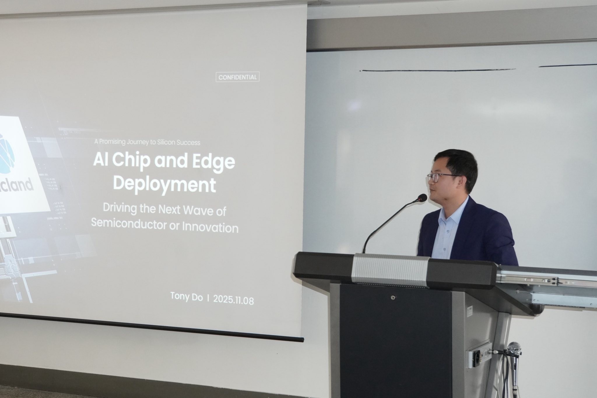 Khơi nguồn sáng tạo cho các nhà khoa học trẻ Việt Nam tại Hàn Quốc Khơi nguồn sáng tạo cho các nhà khoa học trẻ Việt Nam tại Hàn Quốc