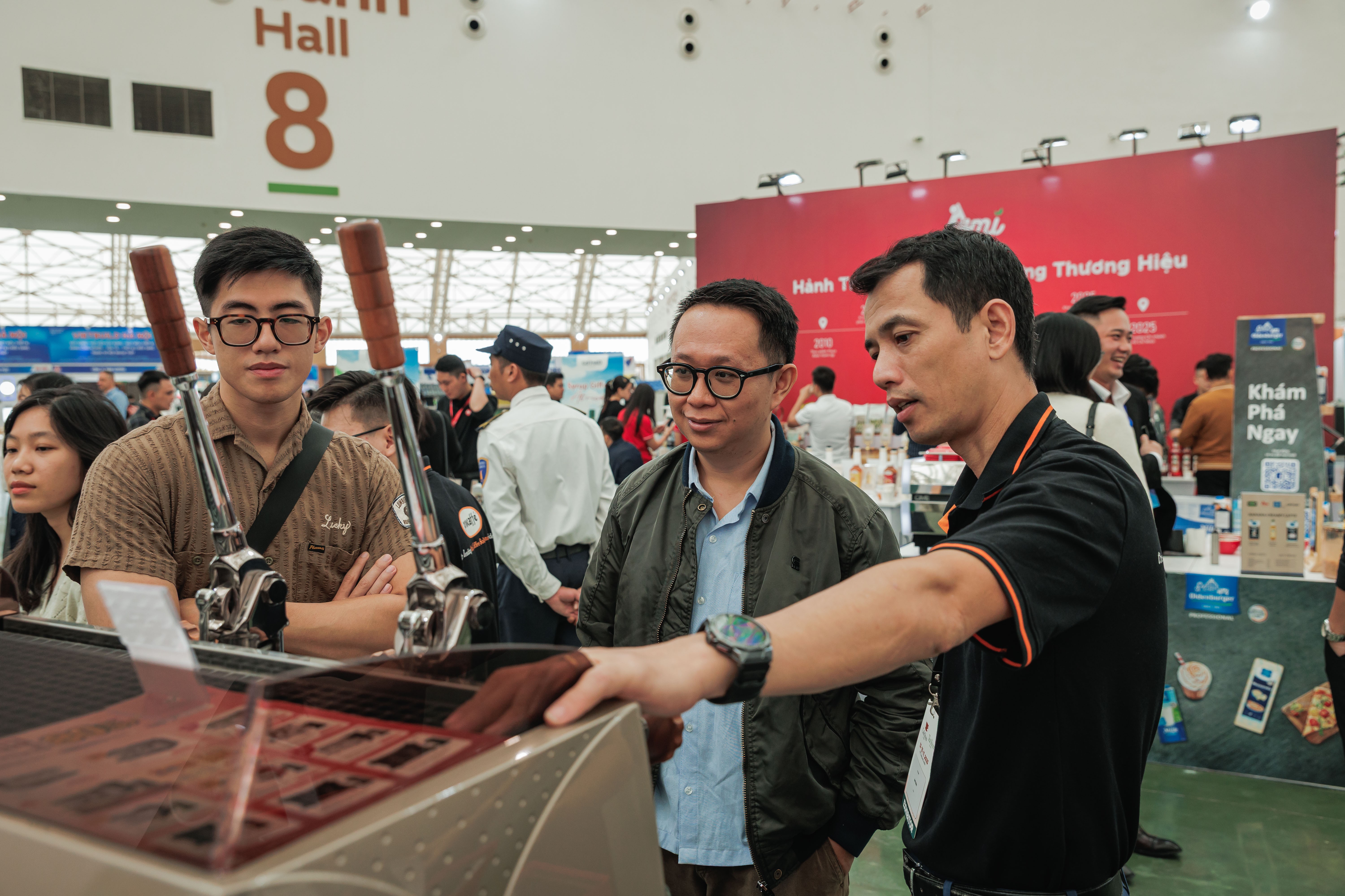 Khai mạc tuần lễ công nghiệp và công nghệ Việt Nam 2025 tại  Trung tâm triển lãm Việt Nam